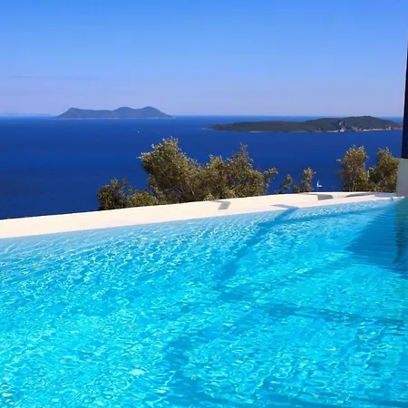 Careva - Beautiful Cozy And Luxury Villa Sivota