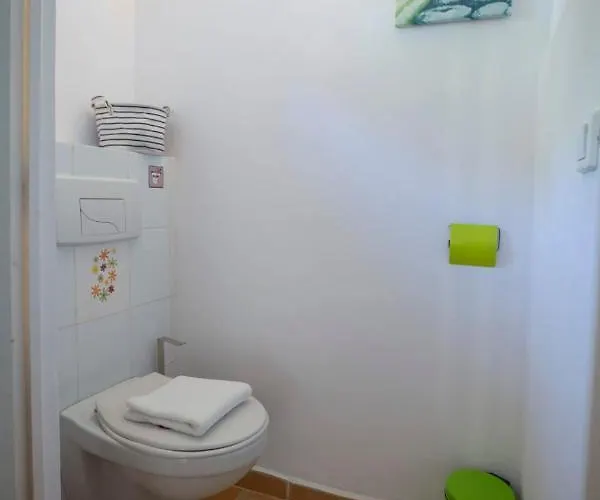 Careva - Beautiful Cozy And Luxury וילה